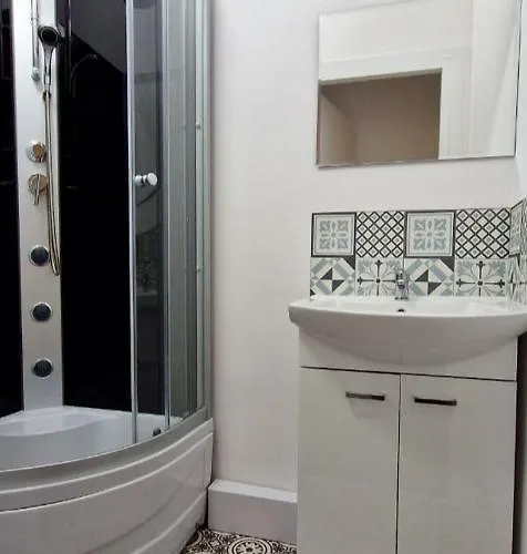 Przytulny Prywatny W Scislym Centrum Warszawy 4