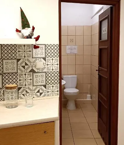 Przytulny Prywatny W Scislym Centrum Warszawy 4 Konukevi