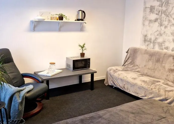 Przytulny Prywatny W Scislym Centrum Warszawy 4 Konukevi